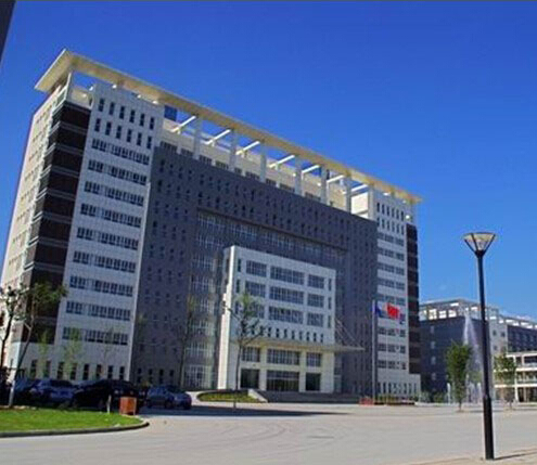 豐 碑--涿州市勞動(dòng)技工學(xué)校新校園建設(shè)紀(jì)實(shí)