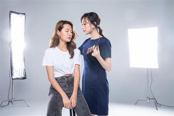 淄博哪里可以學(xué)習(xí)化妝？