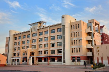 天津市建筑工程學(xué)校有哪些辦學(xué)層次？