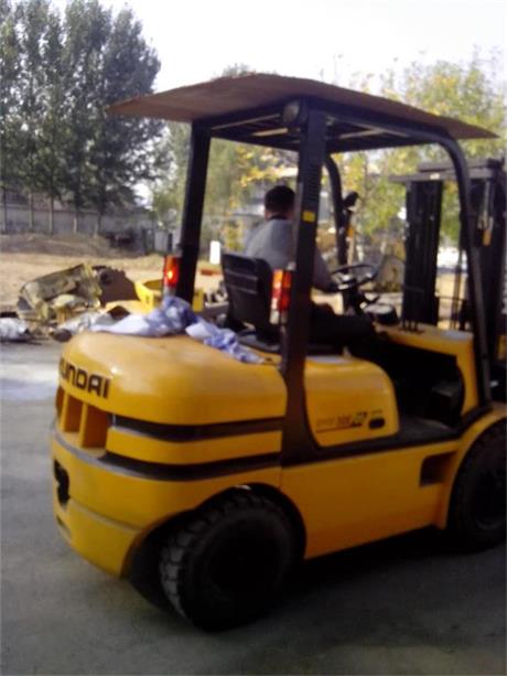 濟南有專業(yè)的挖掘機學校嗎？