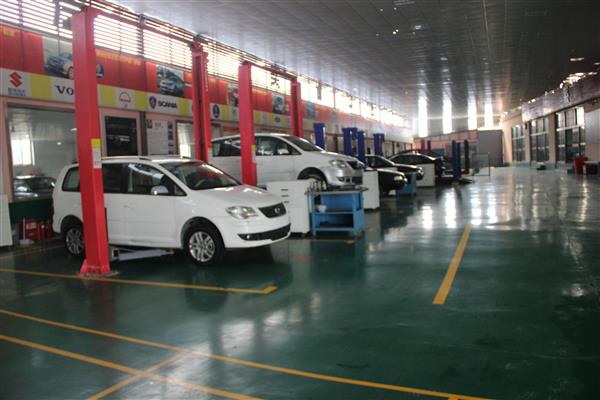 德州躍華職業(yè)學(xué)校有汽修專業(yè)嗎？