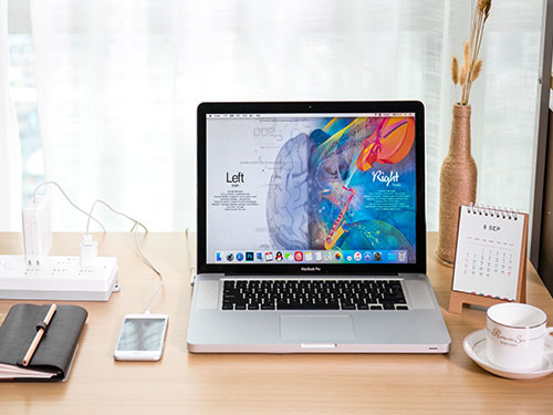 張家口職業(yè)技術(shù)學(xué)院的計(jì)算機(jī)專業(yè)好嗎？學(xué)校有沒有獎(jiǎng)學(xué)金？