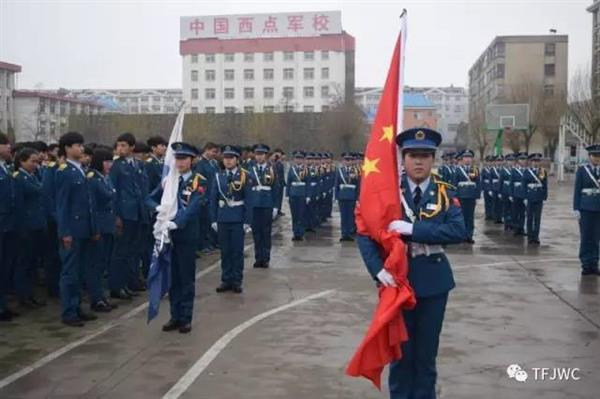 分?jǐn)?shù)不能決定你的未來，騰飛給你希望！