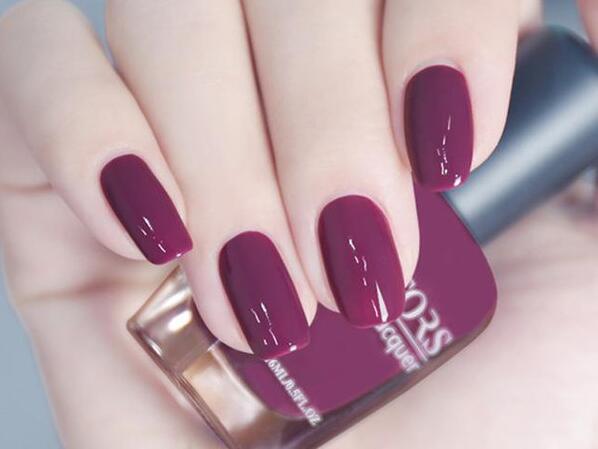 學(xué)美甲，就到保定世紀(jì)美黛美容美發(fā)學(xué)校！