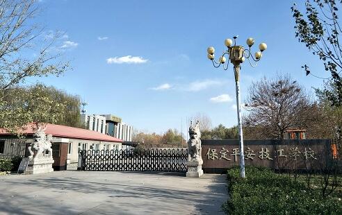 保定哪所學(xué)校平面設(shè)計(jì)專業(yè)強(qiáng)？