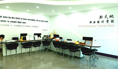 學美容美發(fā)去天津哪所學校好？