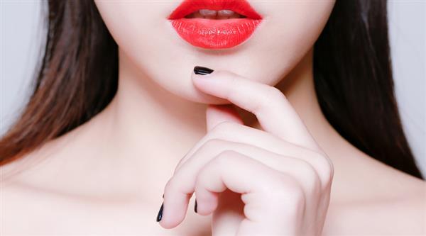 優(yōu)秀發(fā)型師必備哪些素養(yǎng)？煙臺標(biāo)榜美容美發(fā)培訓(xùn)學(xué)校來分享！