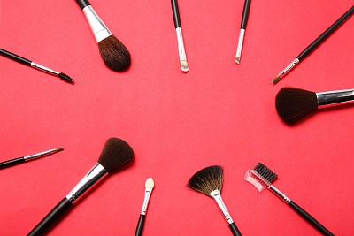 濟南化妝學(xué)校哪家比較好？學(xué)校怎么樣？