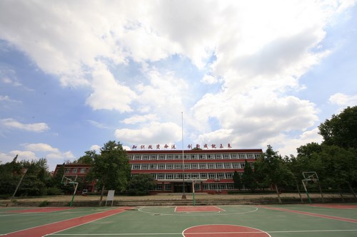 中國洛陽一拖技師學院有哪些熱門專業(yè)？