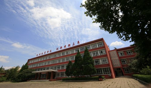 中國洛陽一拖技師學院有哪些就業(yè)保障？