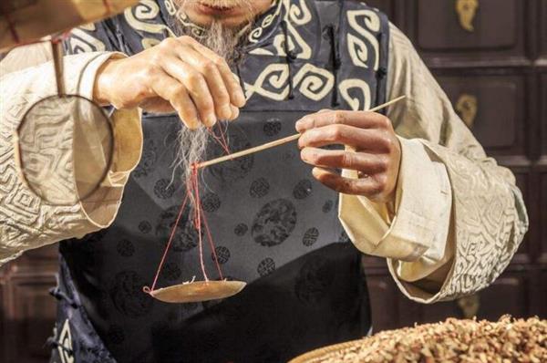 山東醫(yī)藥技師學(xué)院中藥制藥專業(yè)怎么樣？