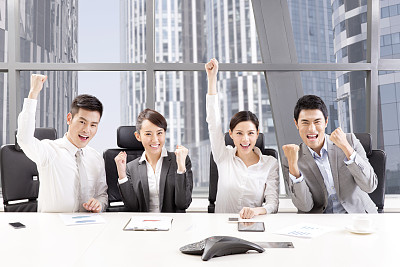 擔心就業(yè)問題嗎？來山東威海外國語進修學院吧！