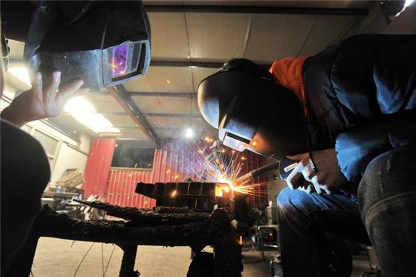 泰安電氣焊專業(yè)學校電氣焊全科專業(yè)班都需要學習哪些內容？