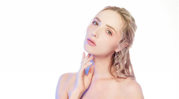 女生如何提升自己的形象？石家莊風(fēng)范形象設(shè)計(jì)學(xué)校來(lái)支招！