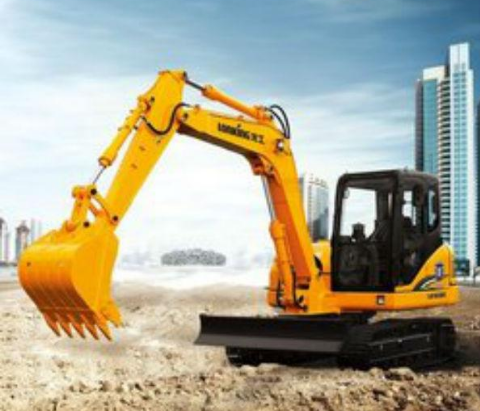 濟(jì)南駿大挖掘機(jī)學(xué)校就業(yè)怎么安排的？包分配嗎？