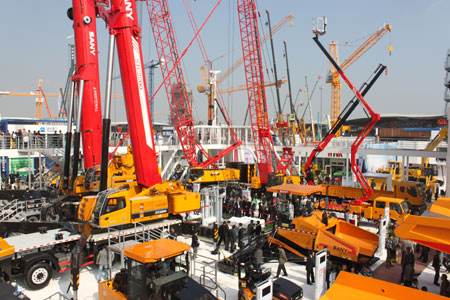 邢臺(tái)飛龍職業(yè)技術(shù)學(xué)校有哪些招生要求？都有哪些專(zhuān)業(yè)可以選擇？