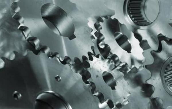 安裝跟拆卸機(jī)械的時(shí)候需要注意什么？邢臺飛龍職業(yè)技術(shù)學(xué)校為你講解