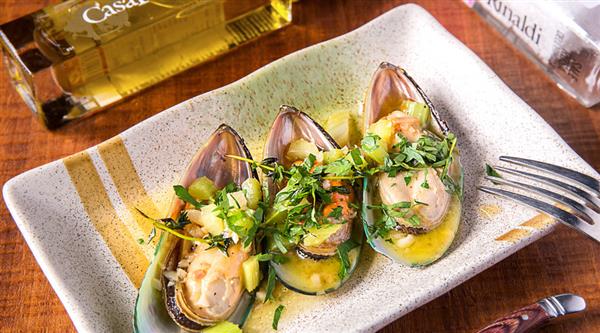 烹飪海鮮有方法？邯鄲工程高級(jí)技工學(xué)校來(lái)分享！