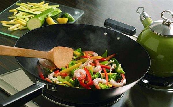 中餐烹飪方法有哪些？保定玉蘭香廚師學(xué)校來(lái)告訴你！