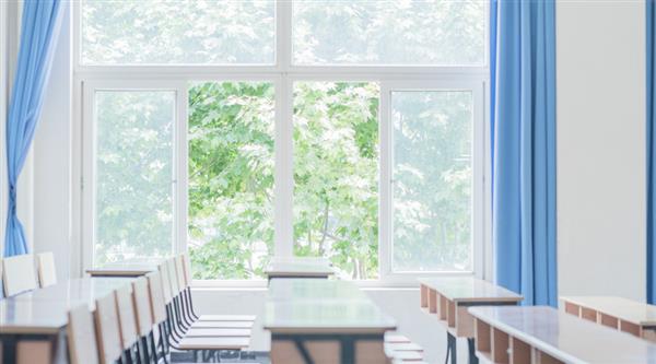 青島市電子信息技術(shù)學(xué)校怎么樣？