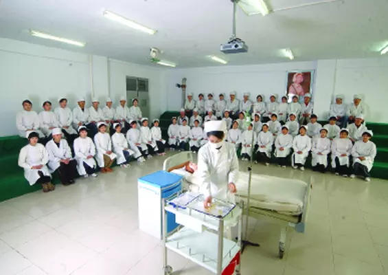 選擇護(hù)理專業(yè)好嗎？山東哪所職業(yè)學(xué)校開設(shè)護(hù)理專業(yè)？