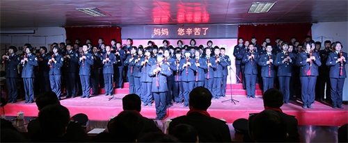 傳遞正能量！山東東營金盾司法學(xué)校隆重舉行期末表彰大會暨家長會